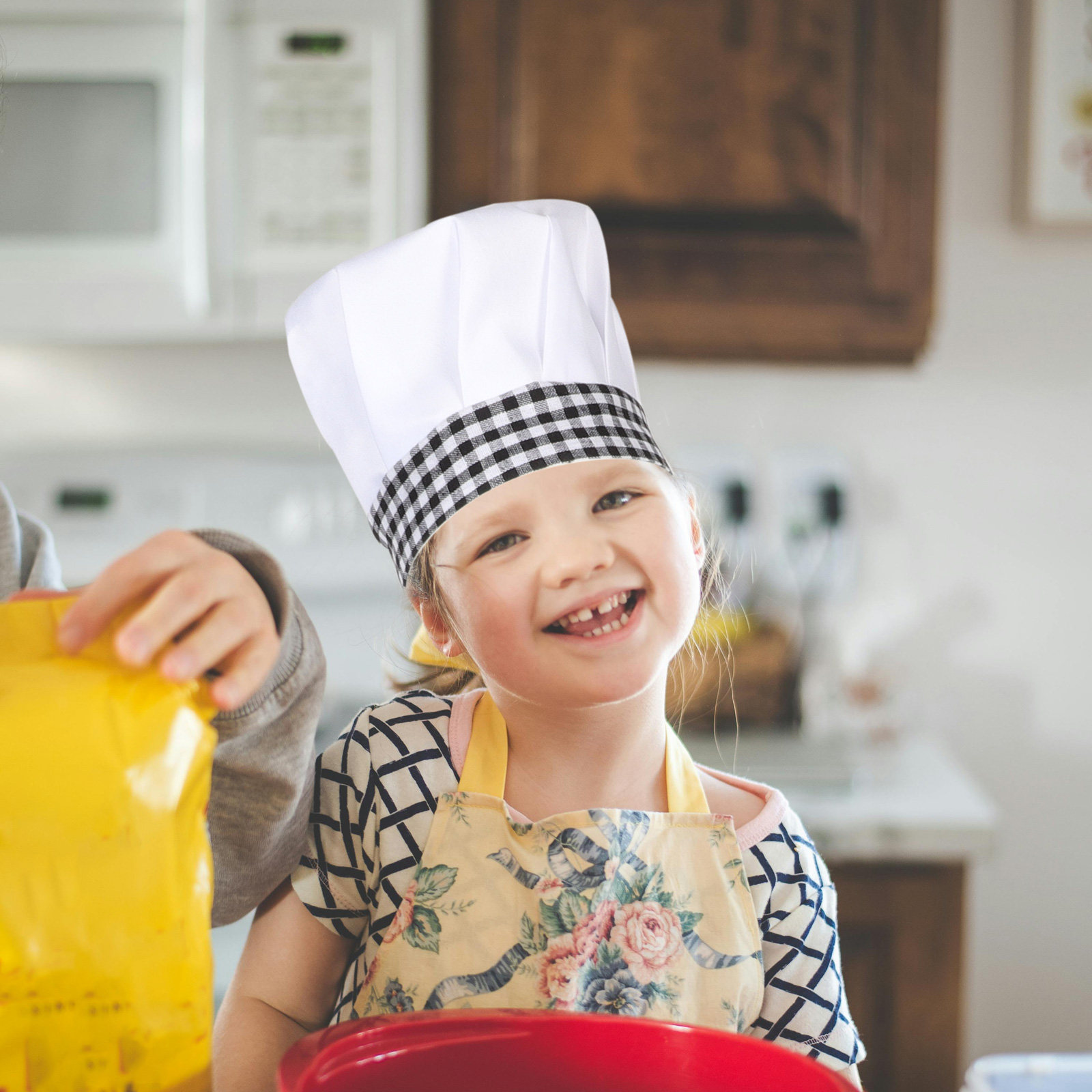 Kitchen Kids Baking Set - 1 zestaw: fartuch i czapka kucharskie